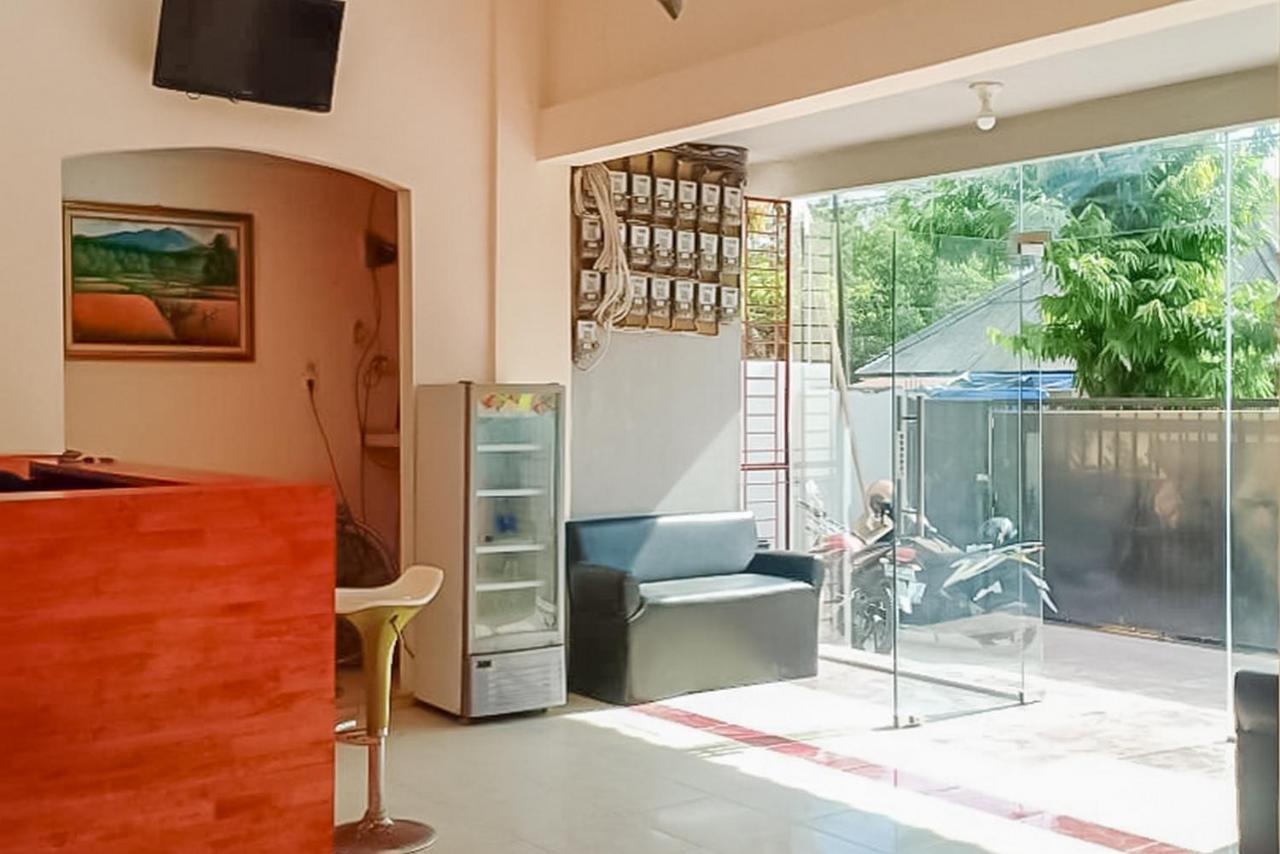 Waringin Residence Redpartner Medan Exterior foto